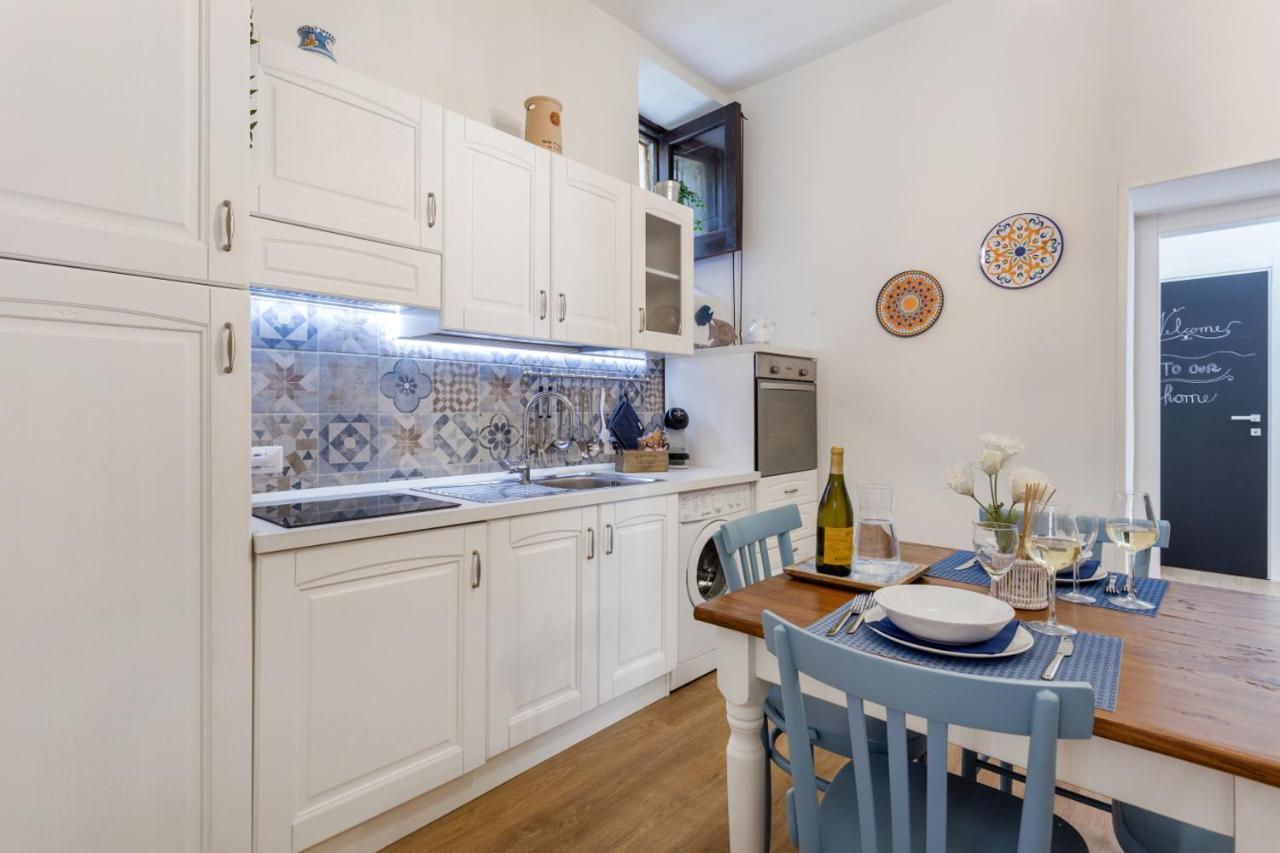 Casa Nagale- Una Suite Di Charme Nel Cuore Di Ortigia A 50 Mt Dal Mare Syracuse Екстер'єр фото